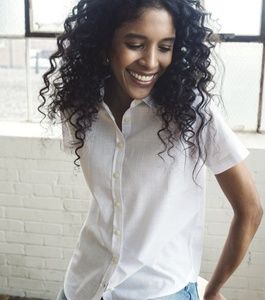 Tradlands, 105 The Lily Button Down in white